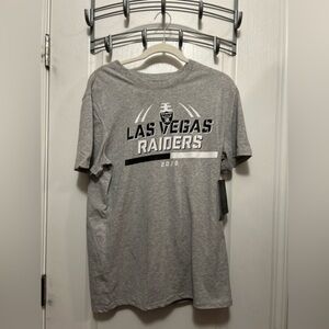 NFL Apparel Men's Las Vegas Raiders Football Tee Shirt medium double sided 2020
